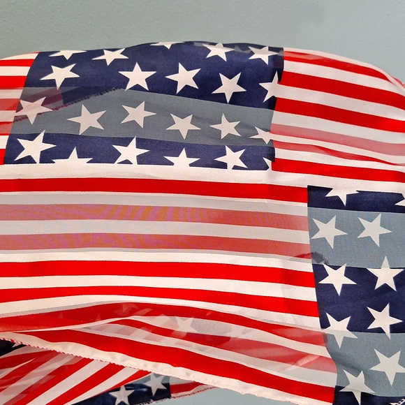 🇺🇸 Set of 2 silky scarves. American flag and brown stripes. Scarf set. - Picture 4 of 11
